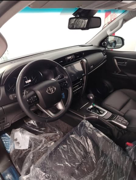 Vendo! Toyota sw4 srv