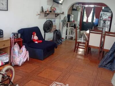 Vendo casa altura México al 3600 sobre pasaje.