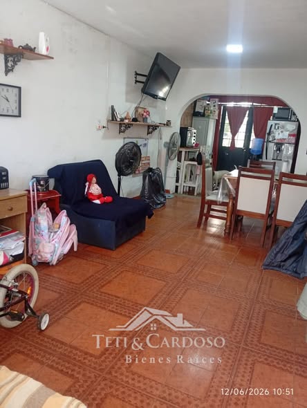 Vendo casa altura México al 3600 sobre pasaje.