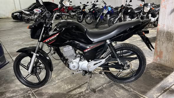 Vendo honda New Titan 150 modelo 2019