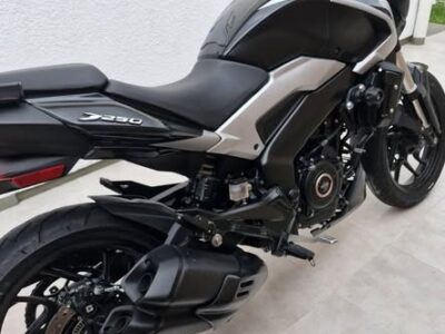 BAJAJ DOMINAR 250 2023