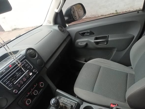 volkswagen amarok 2014 Dueño vende
