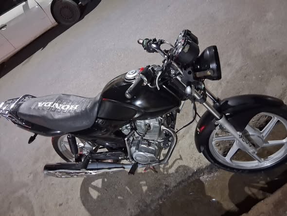 Vendooo Honda storm 125cc