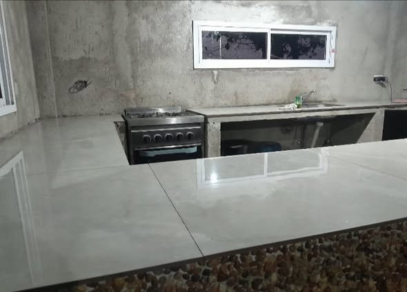 Casa esquina 2 habitaciones
