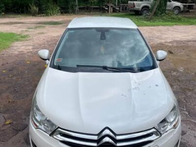 Citroen c4 lounge motor 1.6 automático !! 95 mil km