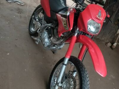 Vendo honda XR varillera impecable 2011