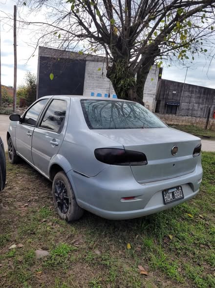 Vendo líquido fiat siena 2009