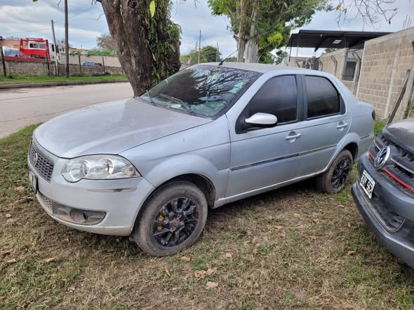 Vendo líquido fiat siena 2009