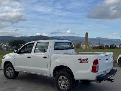 Hilux Dx pack 4x4 2.5turbo intercooler Año 2013