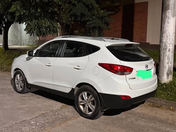 VENDO HYUNDAI TUCSON GL 2.0 4X2 2013
