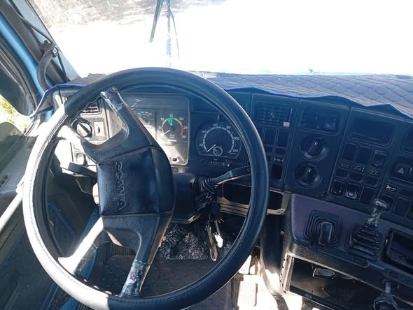 Vendo Scania 113 topline 360H 1997