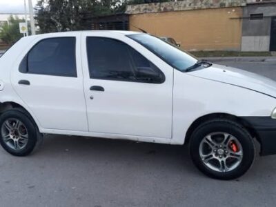 Fiat Palio modelo 2000