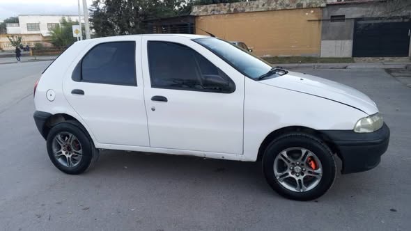 Fiat Palio modelo 2000