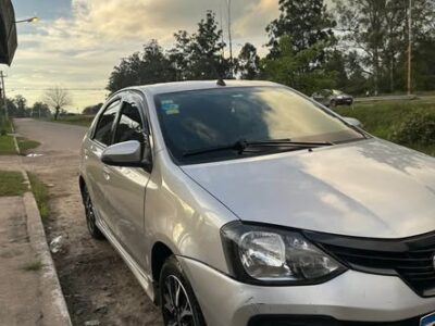 ETIOS XLS 1.5 GNC Y NAFTA