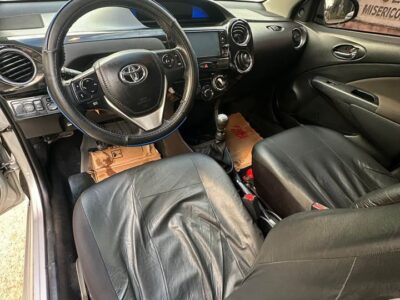 ETIOS XLS 1.5 GNC Y NAFTA