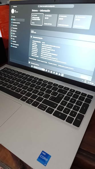 Notebook ultrabook DELL modelo INSPIRON