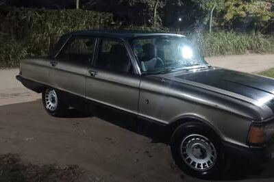 Ford Falcon Ghia mod 83