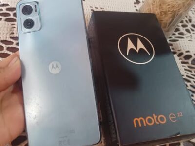 MOTOROLA E22