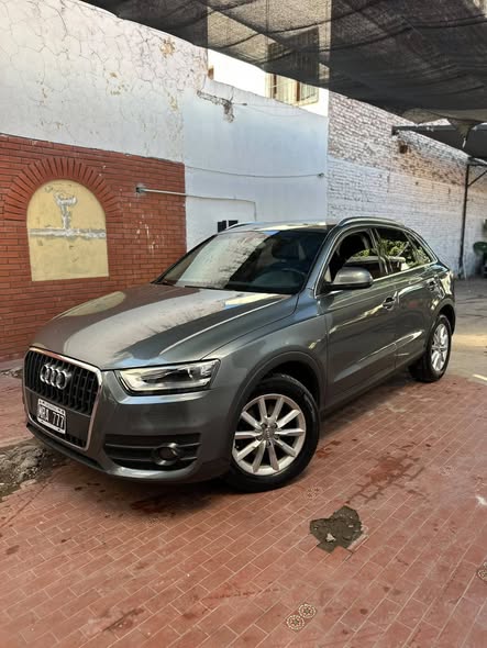 Audi Q3 2.0T Quattro S-Tronic 2013 – 124.000 km