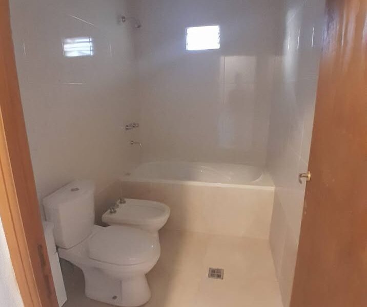 CASA 3 DORMITORIOS NOGALES PLAZA