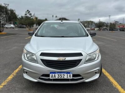 Vendo Chevrolet Prisma LT 1.4, año 2016