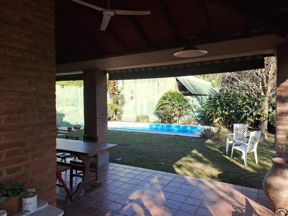 Casa con un terreno esquina de 450m2