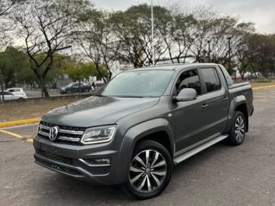 Amarok V6 Extreme 2021 con 90.000 km
