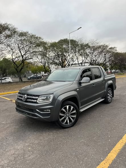 Amarok V6 Extreme 2021 con 90.000 km