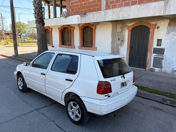 Vendo Golf modelo 99
