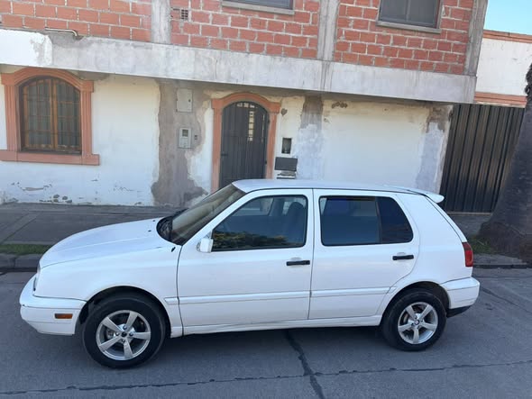 Vendo Golf modelo 99
