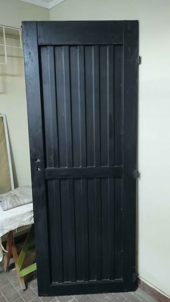 Puerta de 2 x 0.80 chapa del 16 con cerradura