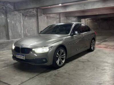 BMW 320 I SEDAN SPORTLINE