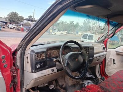 Vendo Ford F 100