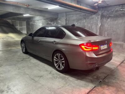 BMW 320 I SEDAN SPORTLINE