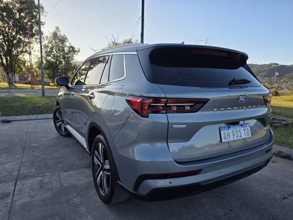 Ford territory titanium 2025