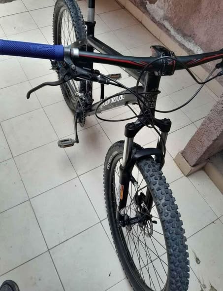Bicicleta Commencal r26 Pero es talle L