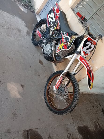 vendo o permuto keller 260