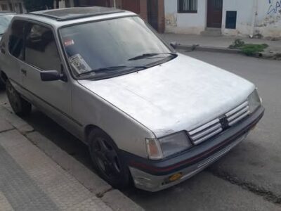 PEUGEOT 205 MODELO 1997