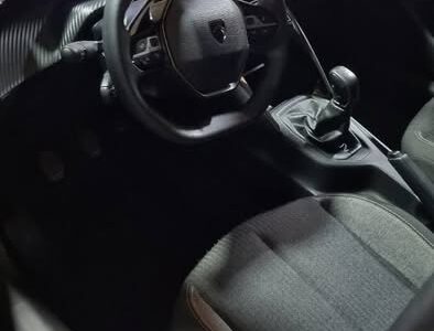 PEUGEOT 208 2025
