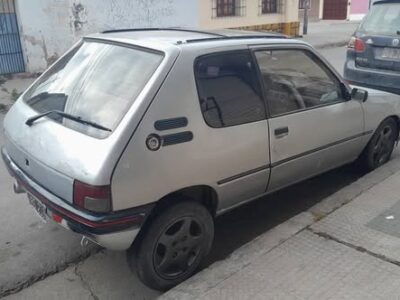PEUGEOT 205 MODELO 1997