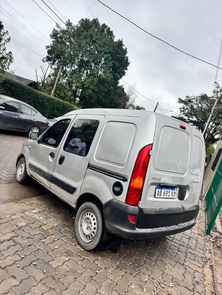 KANGOO 2017