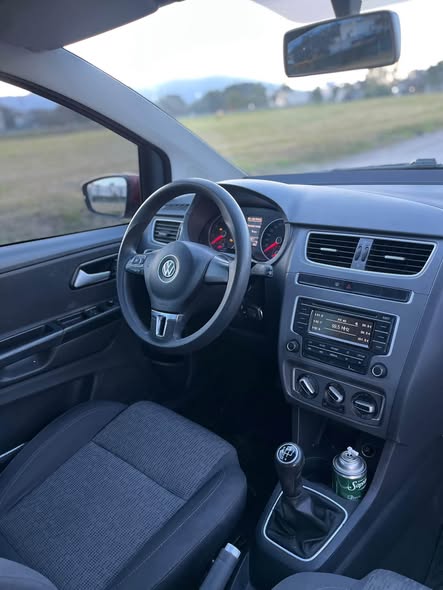 Volkswagen Fox 3p 2014 comfortline pack