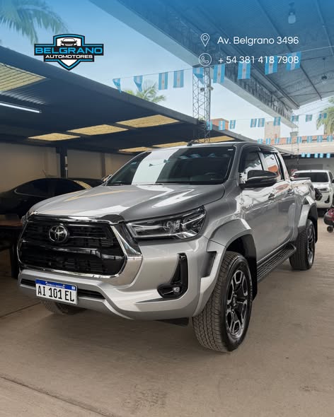 Toyota Hilux SRX (automática) 2025