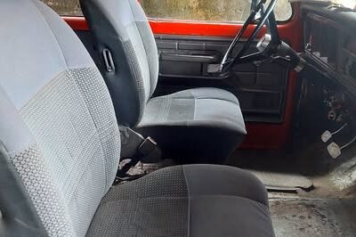 Vendo solo vendo f100 doble cabina