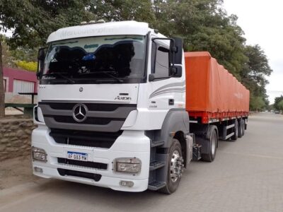Camion MB axor 2036 modelo 2021