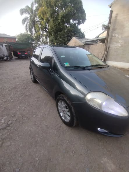 Vendo Fiat Punto 1.4 2011