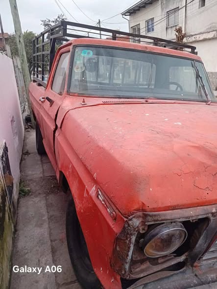 Vendo camioneta ford 100