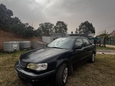 Toyota Corolla 2001 xei