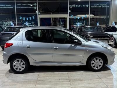 Peugeot 207 Compact XS 1.4 – 5 puertas Año 2010