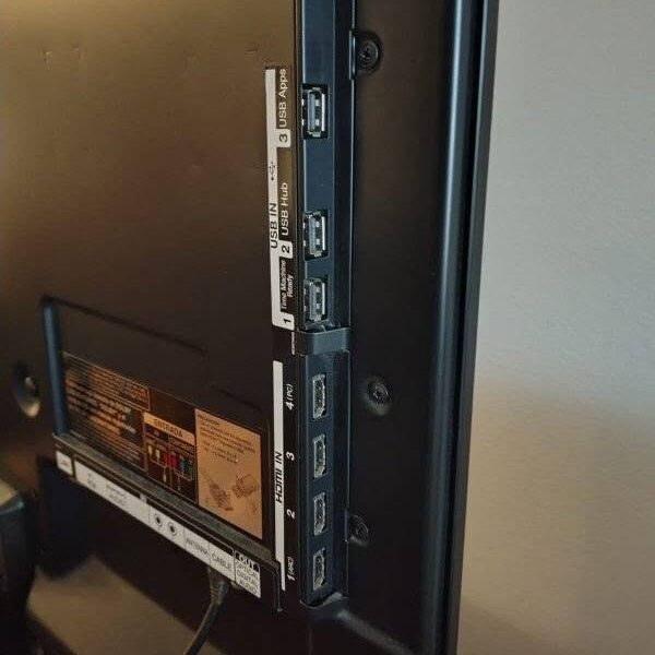 TV LG 32 pulgadas con control